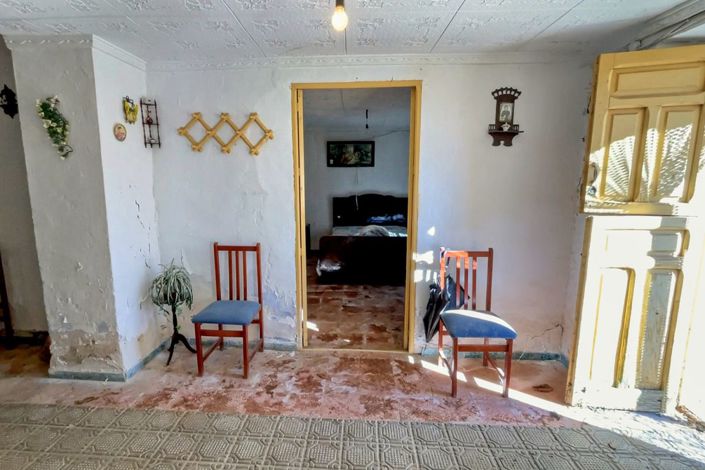 Image No.6-3 Bed Country Property for sale