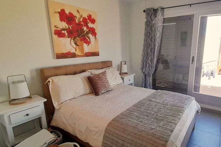 Image No.18-Villa for sale