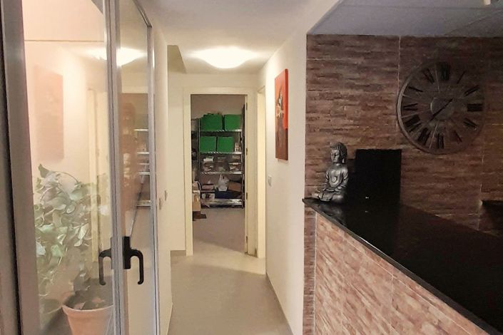 Image No.27-Villa for sale