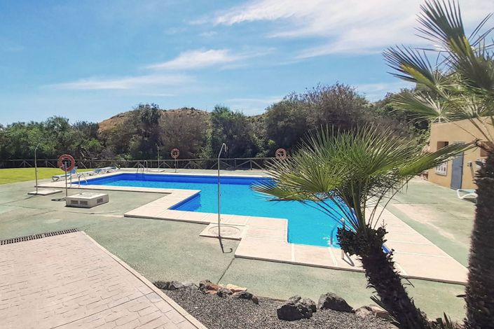 Image No.32-Villa for sale