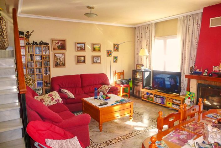 Image No.7-5 Bed Maisonette for sale