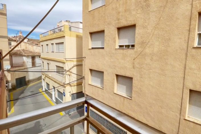 Image No.34-6 Bed Townhouse for sale