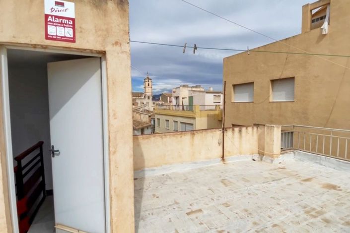 Image No.46-6 Bed Townhouse for sale