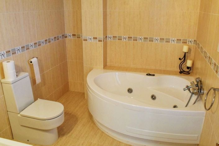 Image No.15-6 Bed Villa for sale