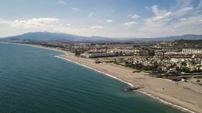 Image No.39-3 Bed Maisonette for sale