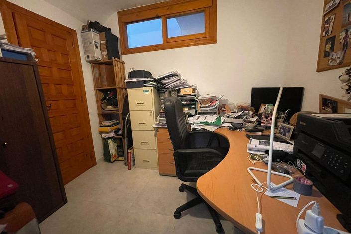 Image No.30-5 Bed Villa for sale