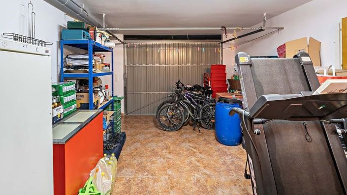 Image No.30-4 Bed Semi-Detached for sale