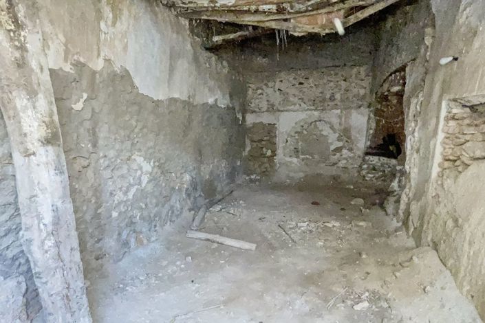 Image No.21-4 Bed Townhouse for sale