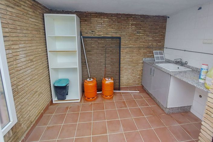 Image No.14-3 Bed Villa for sale