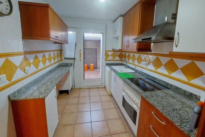 Image No.15-3 Bed Villa for sale