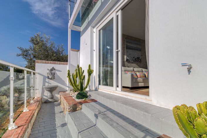 Image No.49-4 Bed Villa for sale