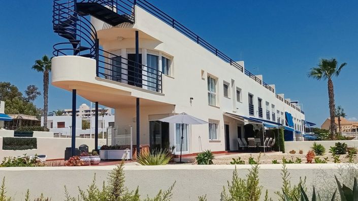 Image No.1-2 Bed Maisonette for sale