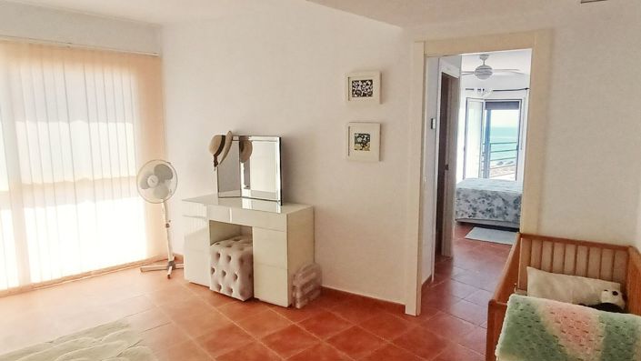 Image No.13-2 Bed Maisonette for sale