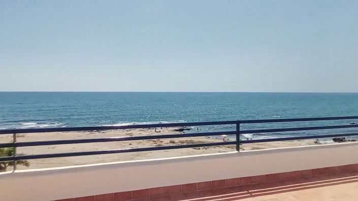 Image No.24-2 Bed Maisonette for sale