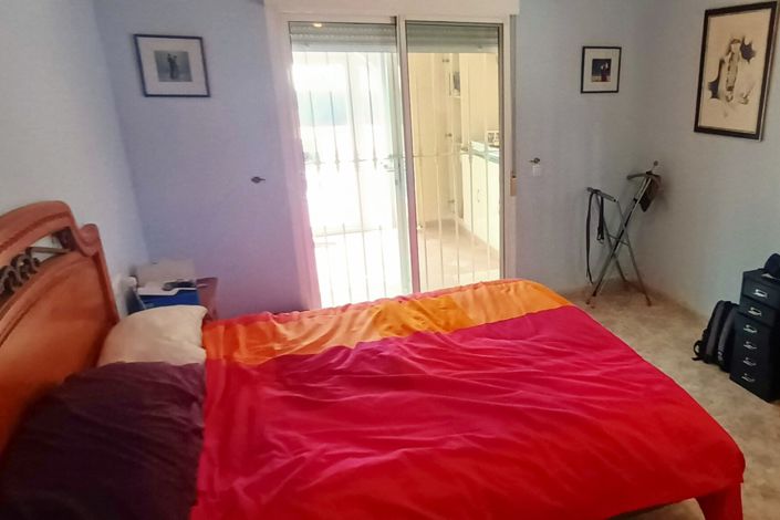 Image No.10-3 Bed Villa for sale