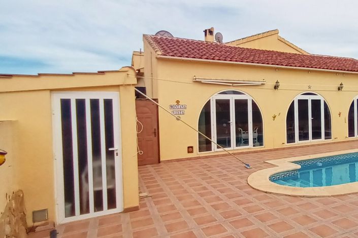 Image No.18-3 Bed Villa for sale