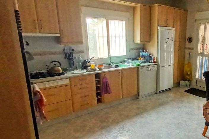 Image No.6-3 Bed Villa for sale