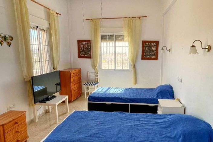 Image No.15-3 Bed Villa for sale