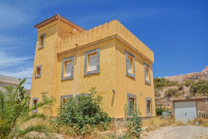 Image No.28-3 Bed Villa for sale