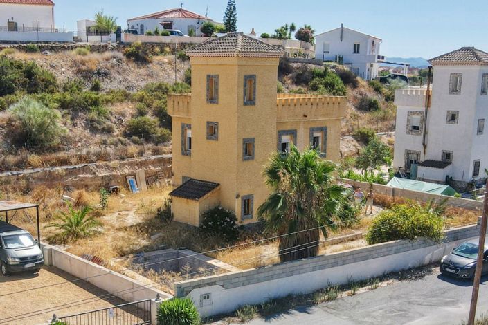 Image No.29-3 Bed Villa for sale