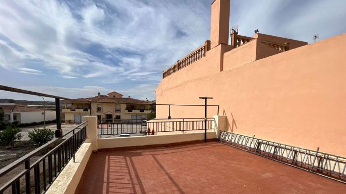 Image No.14-5 Bed Townhouse for sale