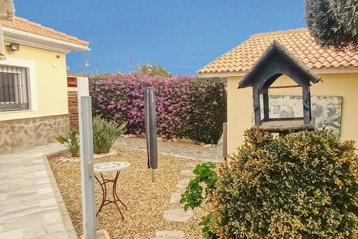 Image No.27-3 Bed Villa for sale