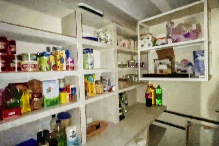 Image No.14-2 Bed Country Property for sale