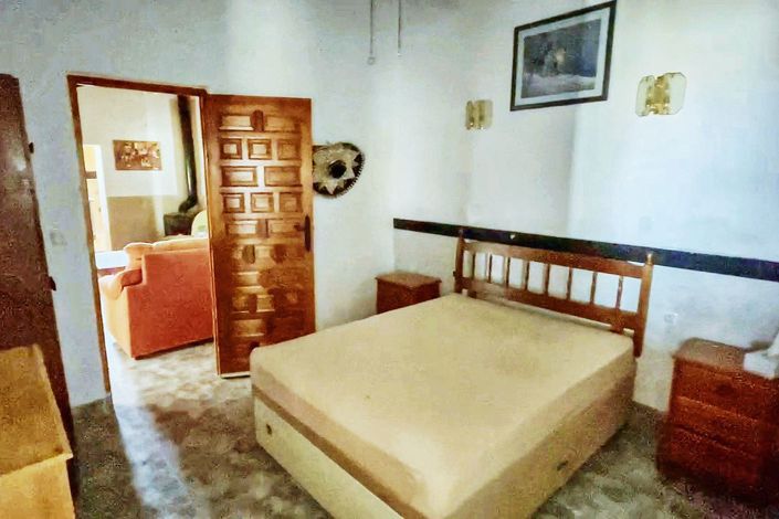 Image No.16-2 Bed Country Property for sale