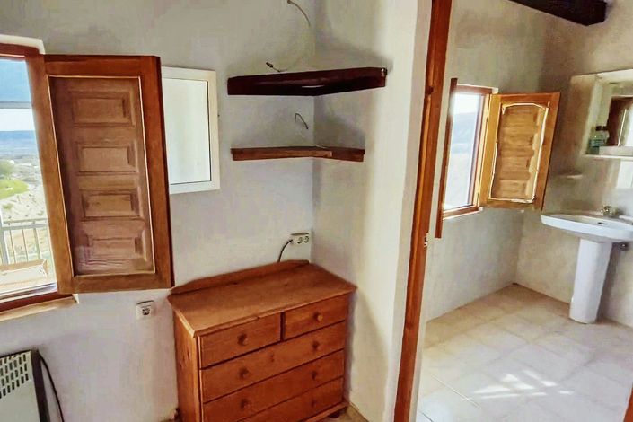 Image No.22-2 Bed Country Property for sale