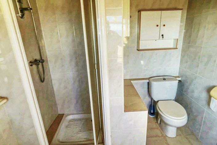 Image No.24-2 Bed Country Property for sale