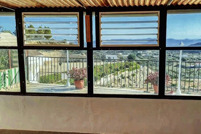 Image No.25-2 Bed Country Property for sale