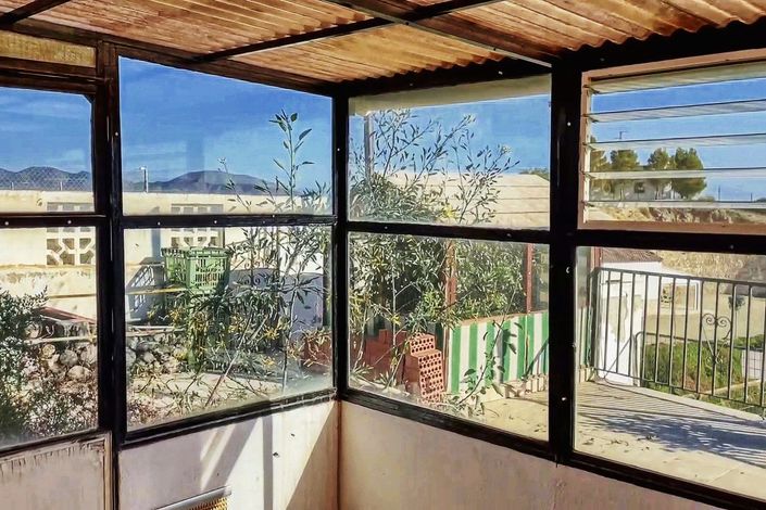 Image No.26-2 Bed Country Property for sale