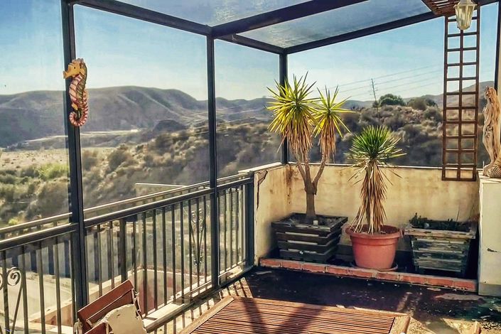 Image No.27-2 Bed Country Property for sale