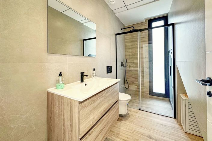 Image No.11-3 Bed Villa for sale