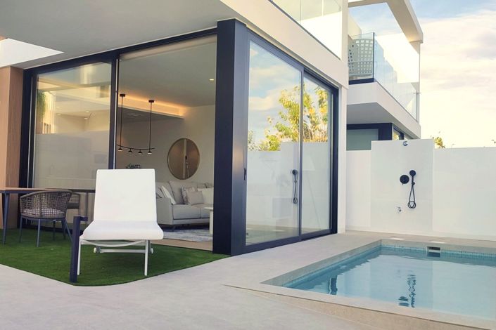 Image No.3-3 Bed Villa for sale