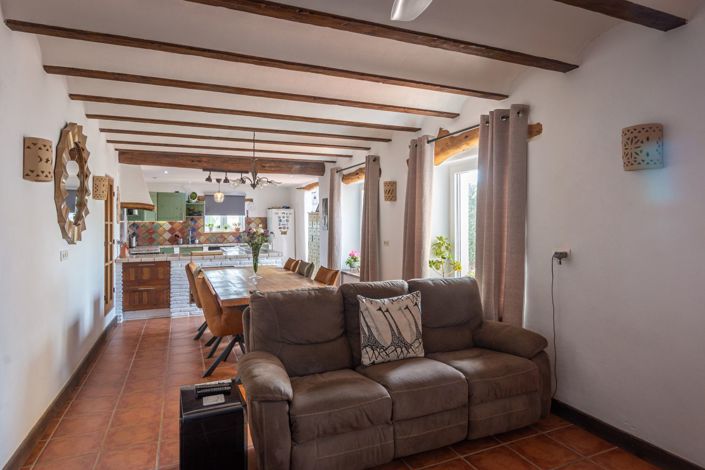 Image No.12-8 Bed Country Property for sale