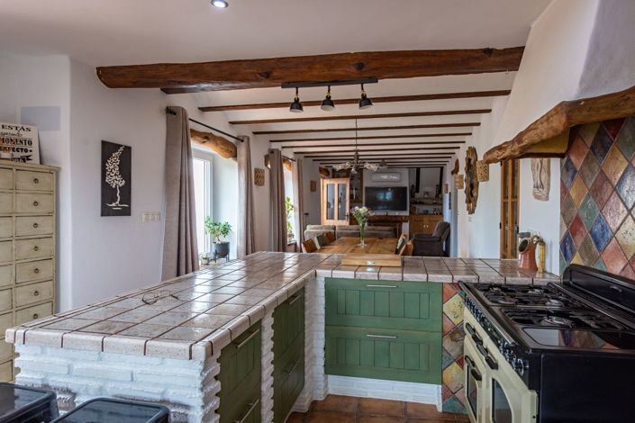 Image No.4-8 Bed Country Property for sale