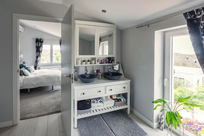 Image No.35-8 Bed Country Property for sale