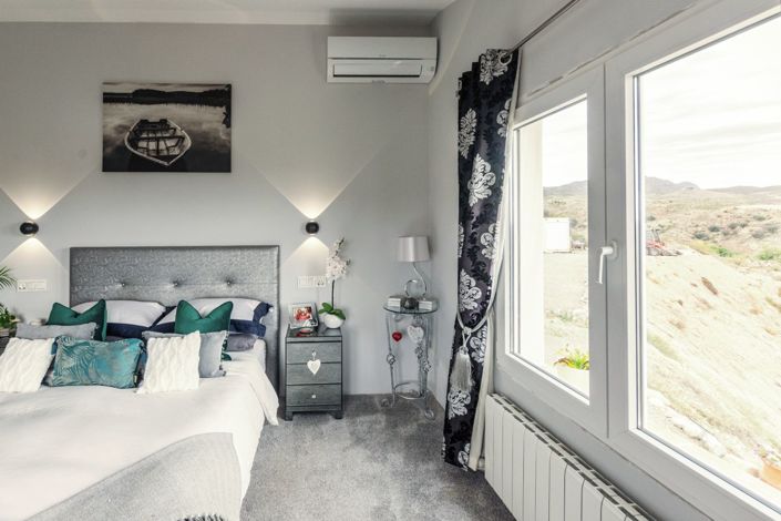 Image No.38-8 Bed Country Property for sale