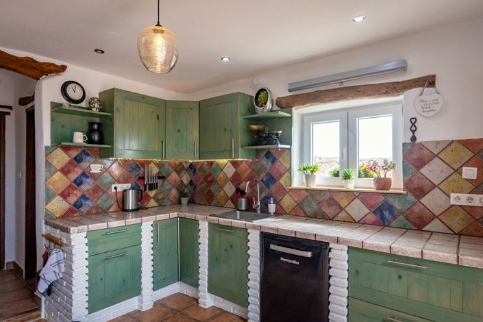 Image No.7-8 Bed Country Property for sale