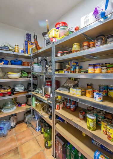 Image No.10-8 Bed Country Property for sale