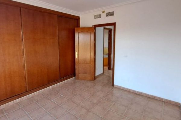 Image No.10-3 Bed Villa for sale