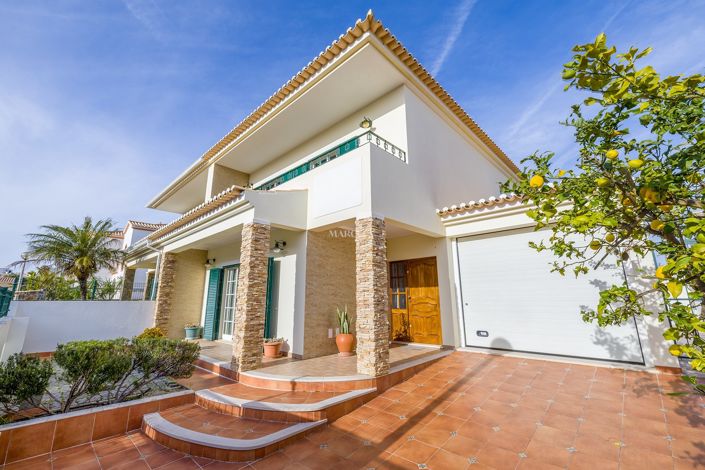 Image No.1-3 Bed Villa for sale