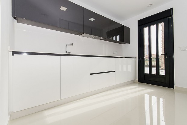 Image No.3-4 Bed Villa for sale