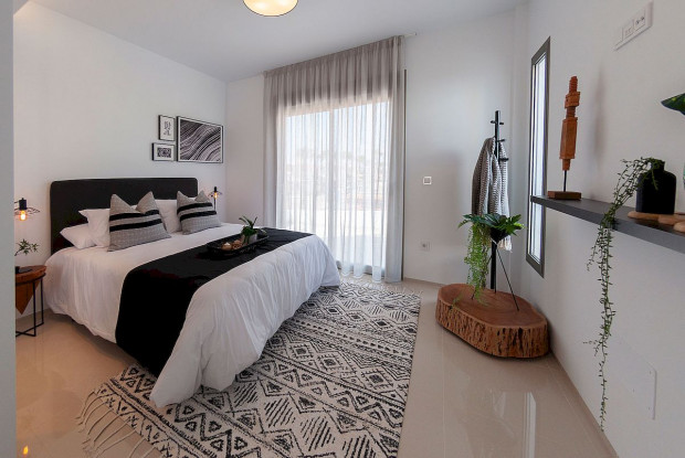 Image No.5-3 Bed Villa for sale