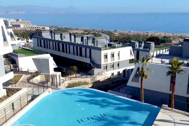 Image No.10-2 Bed Apartment for sale