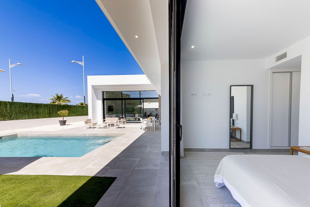 Image No.9-2 Bed Villa for sale