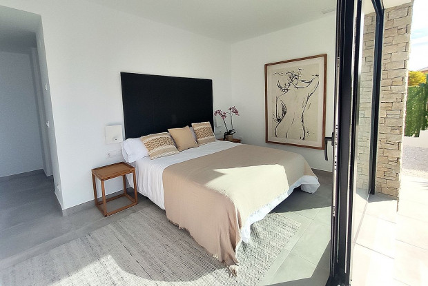 Image No.17-3 Bed Villa for sale