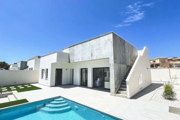 Image No.1-3 Bed Villa for sale