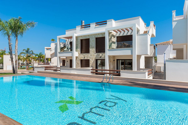 Image No.19-2 Bed Bungalow for sale